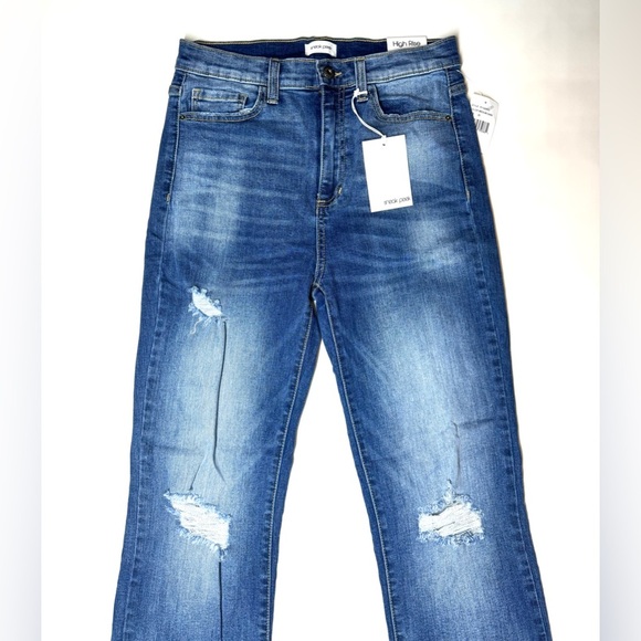Sneak Peek Women’s High Rise Jeans Size- 9/29 - Picture 2 of 10